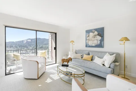 $775,000 | 731 Vía Casitas, Greenbrae, CA 94904