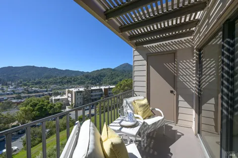 $775,000 | 731 Vía Casitas, Greenbrae, CA 94904