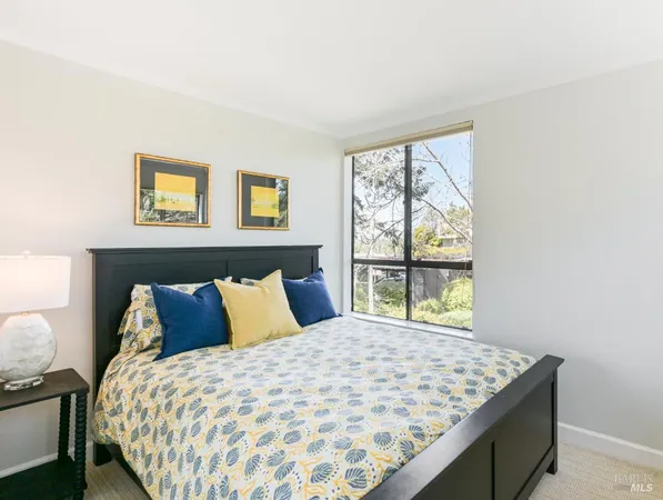 $775,000 | 731 VÃa Casitas, Greenbrae, CA 94904