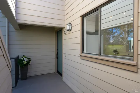 $775,000 | 731 Vía Casitas, Greenbrae, CA 94904