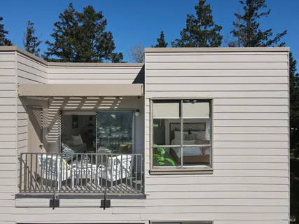 $775,000 | 731 Vía Casitas, Greenbrae, CA 94904