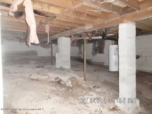 922 Hibernation Road Lake Ariel, PA 18436 - Photo 4 of 14 Gallery Image 4