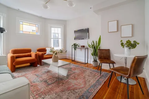 $965,000 | 89 Kinnaird Street, Unit 2, Cambridge, MA 02139