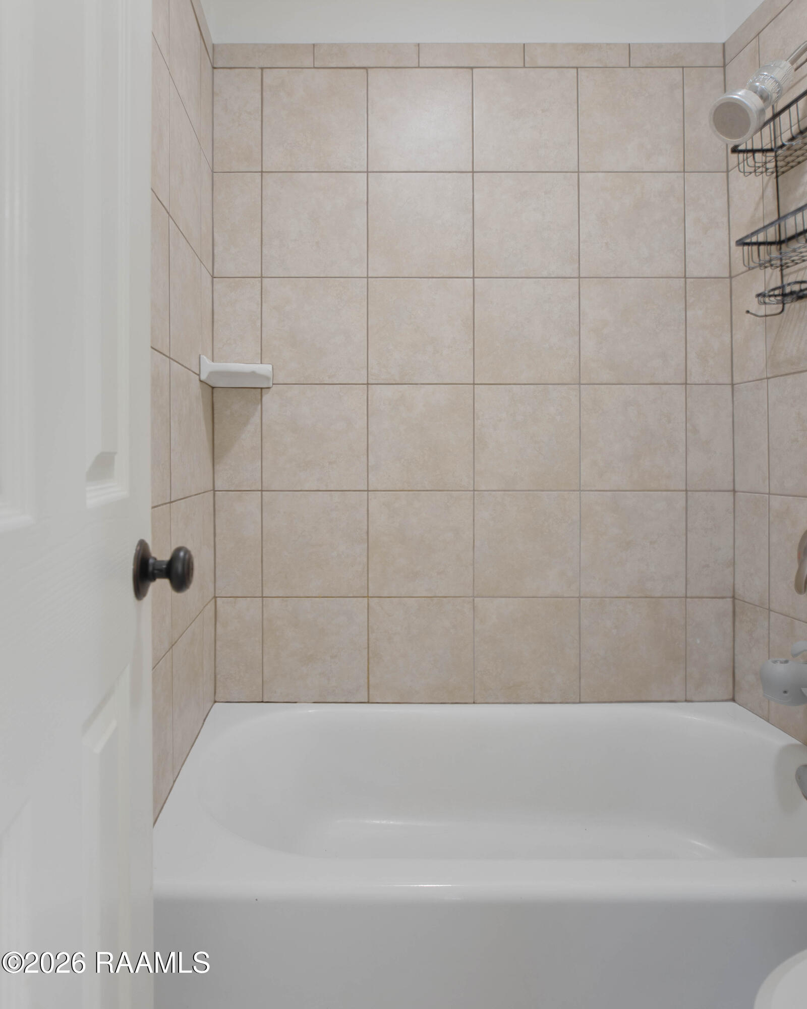 220 Doucet Road, Unit 221C Lafayette, LA 70503 - Photo 12 of 16 220 Doucet Unit 221C Lafayette-14