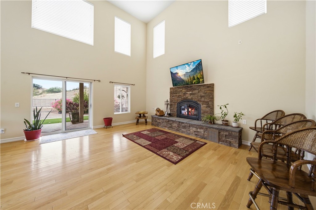 13675 Davenport Road Agua Dulce, CA 91390 - Photo 45 of 51 Access to covered patio