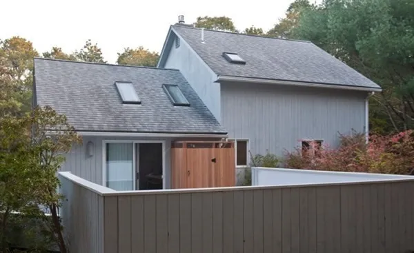 a house view with a outdoor space