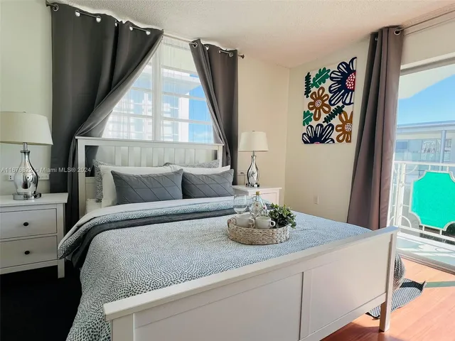 $439,000 | 1732 Meridian Avenue, Unit 701, Miami Beach, FL 33139