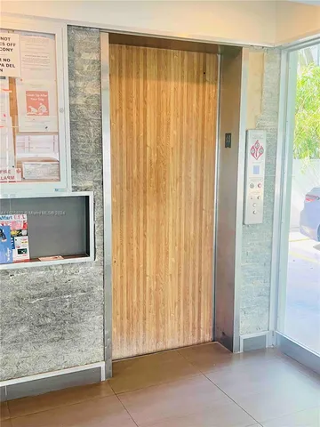 $439,000 | 1732 Meridian Avenue, Unit 701, Miami Beach, FL 33139