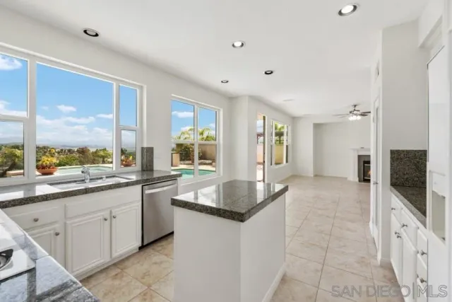 $4,888 | 16998 Obsidian Drive, Ramona, CA 92065