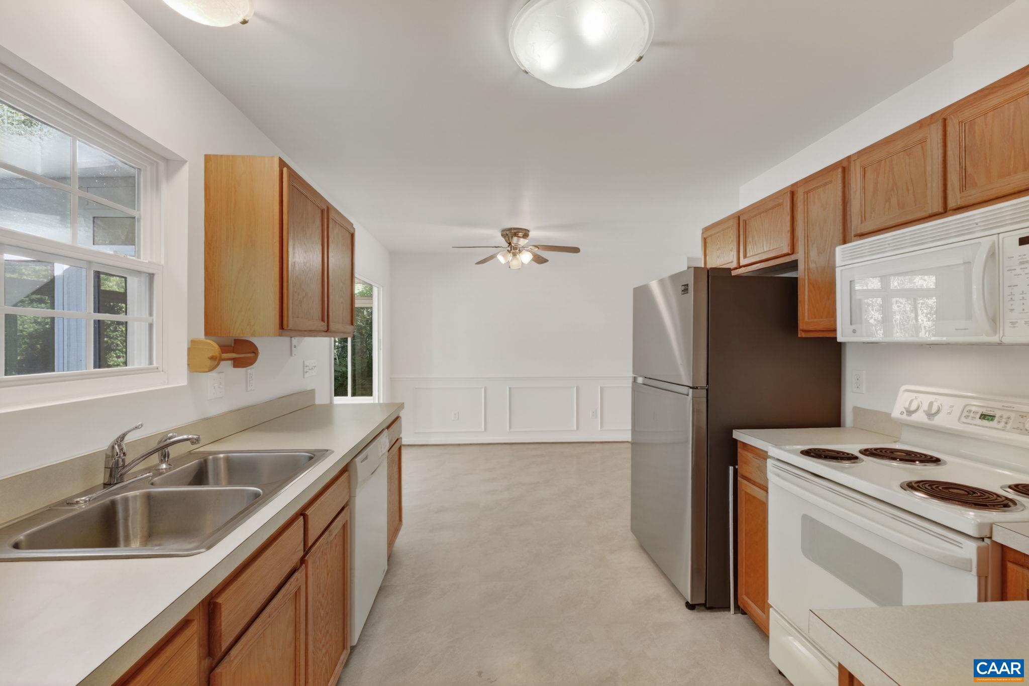 6 Deer Path Road Palmyra, VA 22963 - Photo 12 of 34