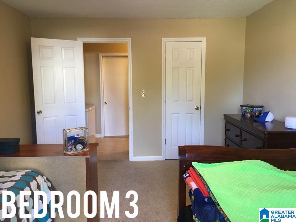 729 Cherokee Trail Warrior, AL 35180 - Photo 5 of 22