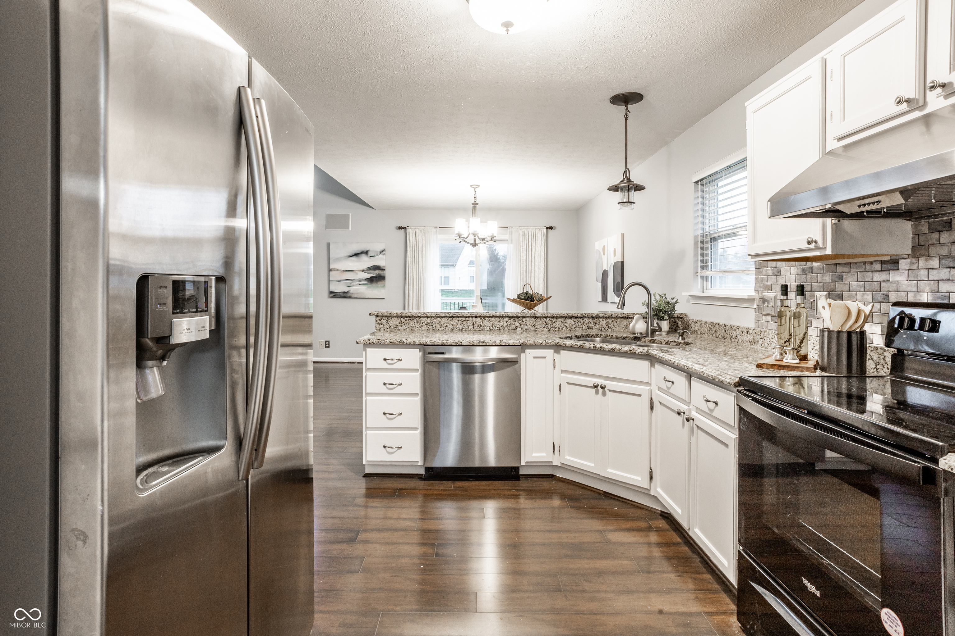 10949 Haig Point Drive Fishers, IN 46037 - Photo 11 of 53