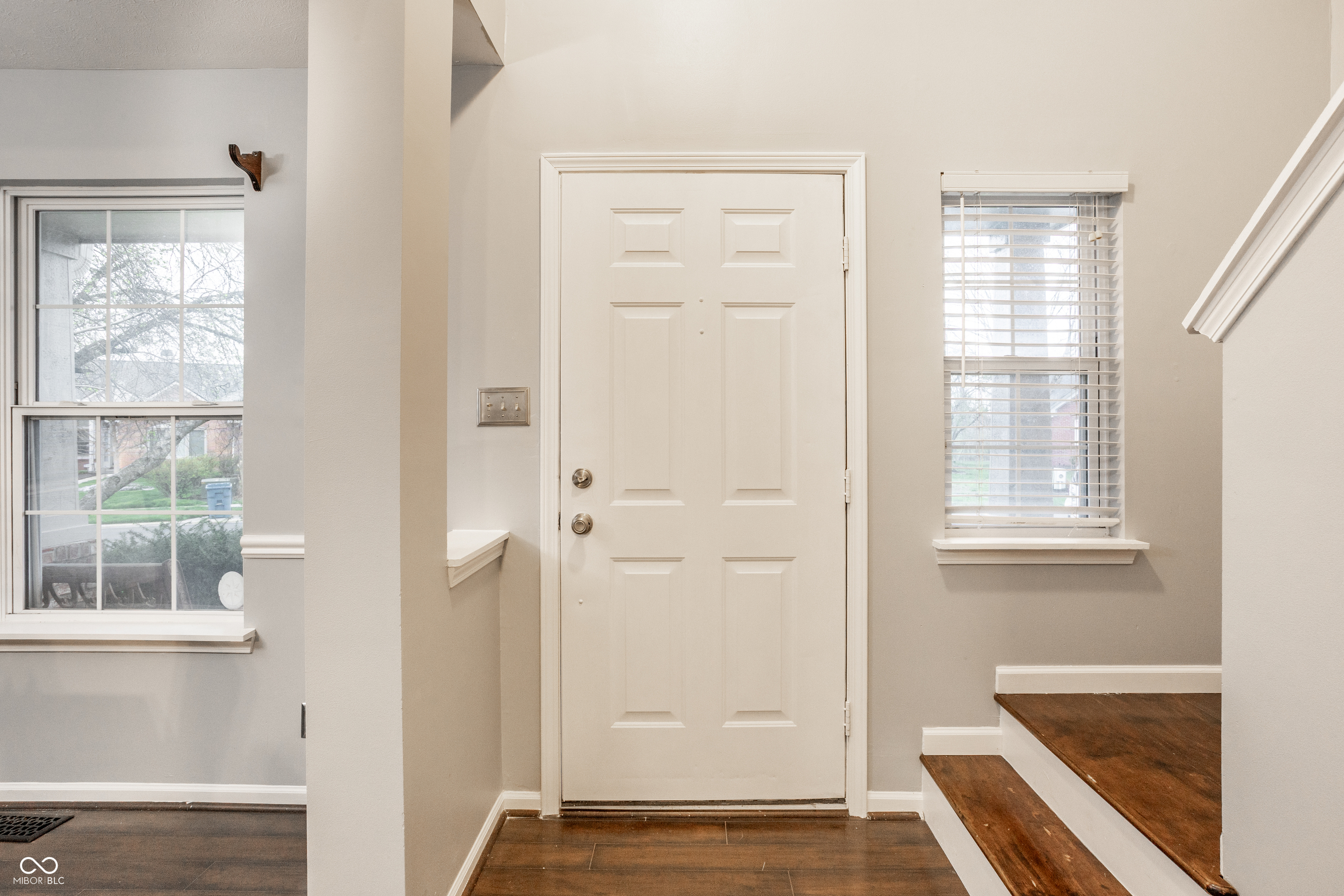 10949 Haig Point Drive Fishers, IN 46037 - Photo 6 of 53