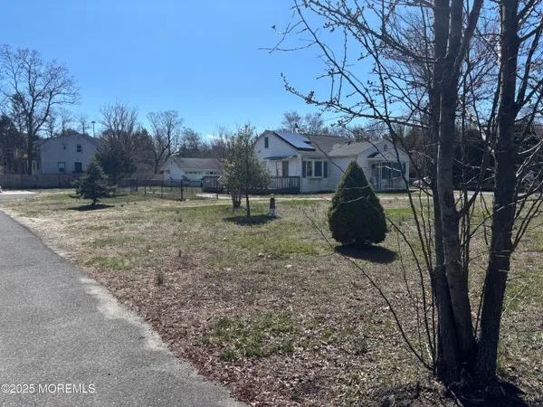 $3,100 | 633 Hulses Corner Road, Howell, NJ 07731