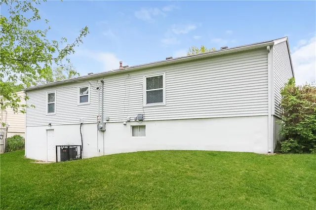 $1,495 | 15316 White Avenue, Grandview, MO 64030