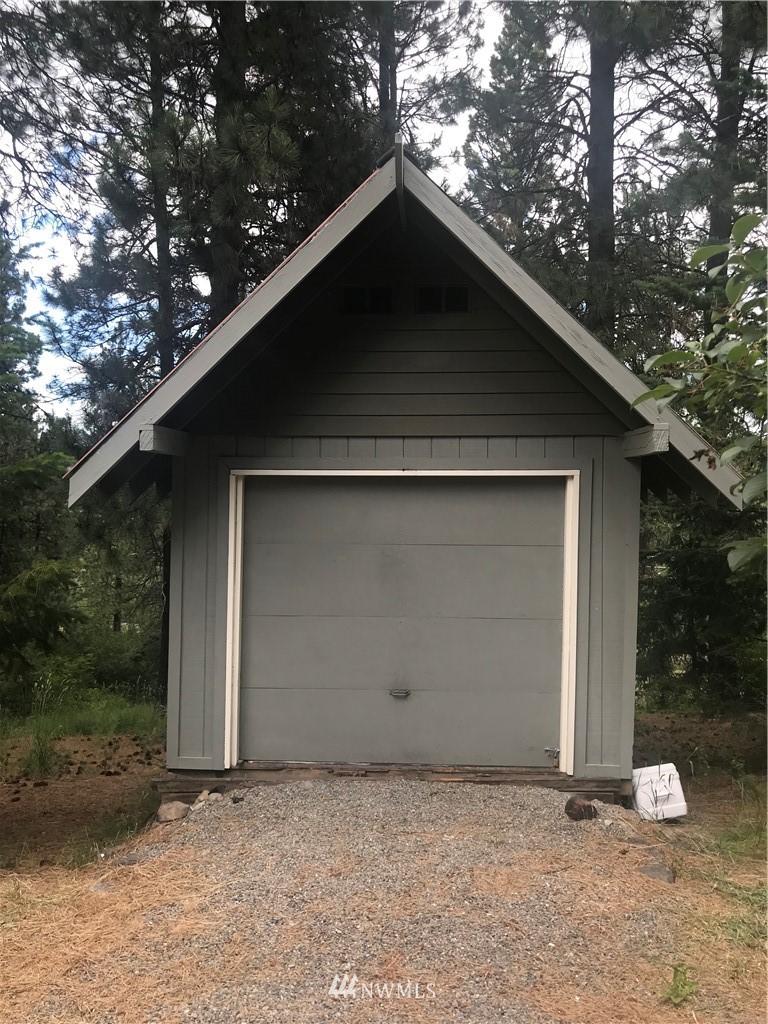 7491 Lower Peoh Point Road Cle Elum, WA 98922 - Photo 3 of 13 Gallery Image 3