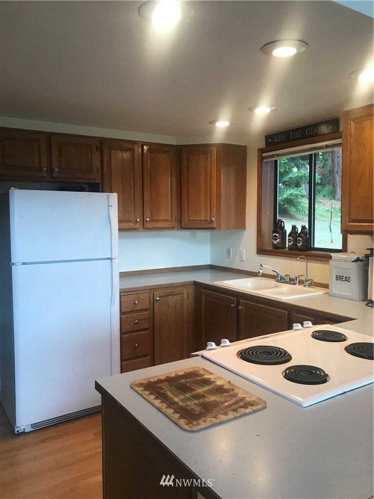 7491 Lower Peoh Point Road Cle Elum, WA 98922 - Photo 9 of 13 Gallery Image 9
