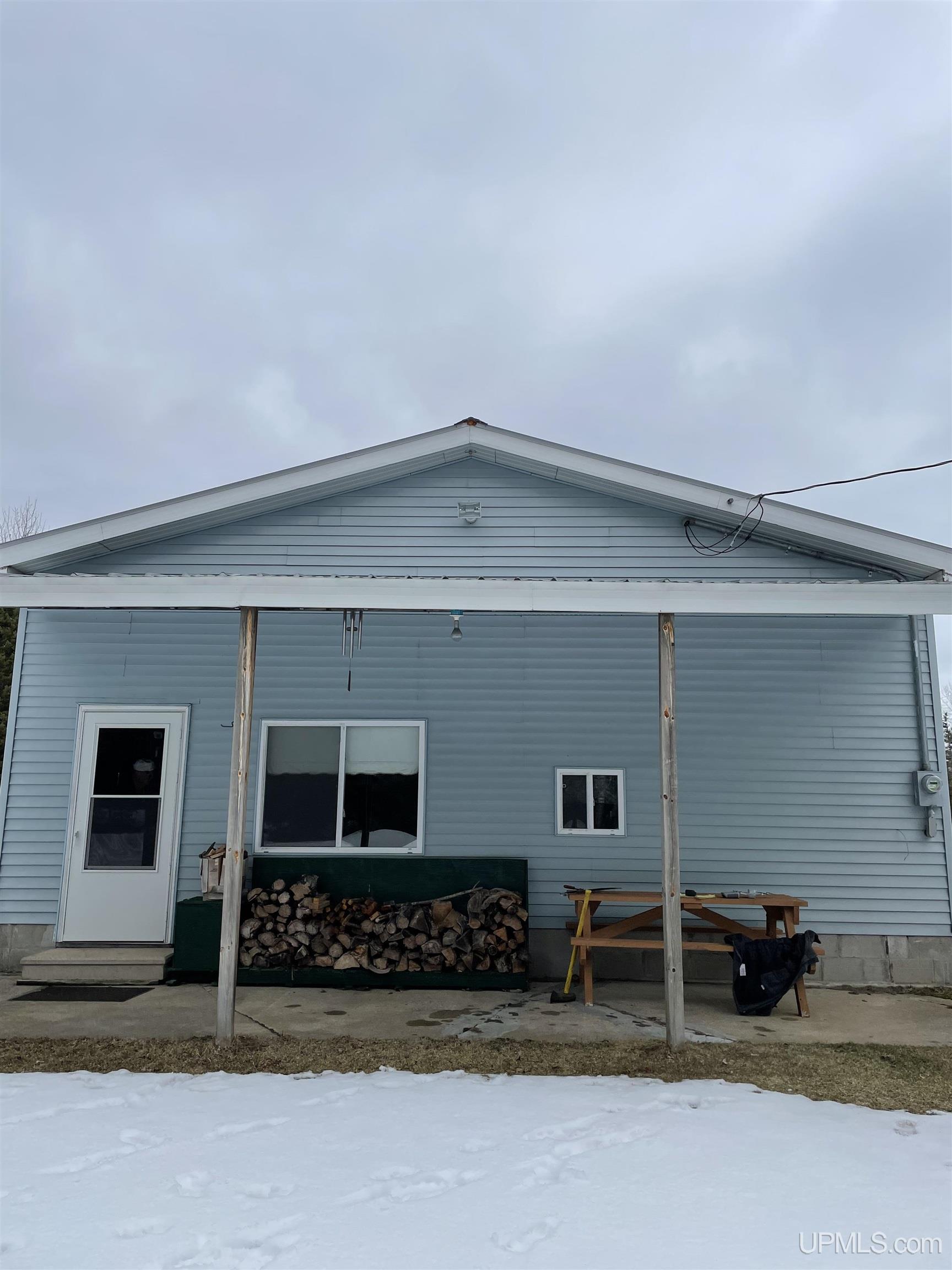 11128 Co Road Rapid River, MI 49878 - Photo 31 of 97
