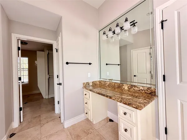 $2,950 | 5124 Carefree Drive, League City, TX 77573