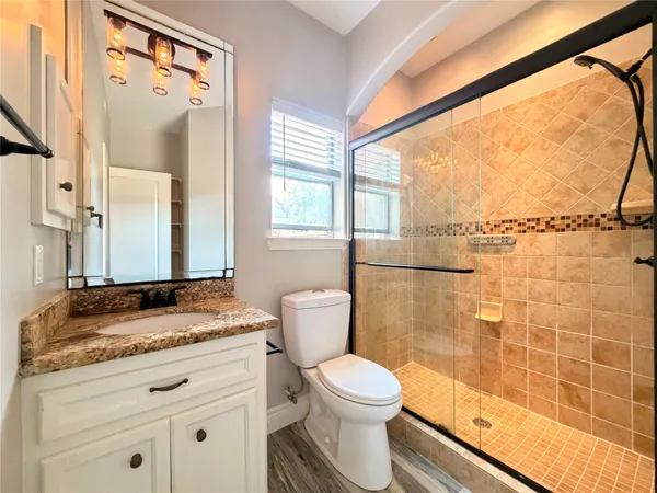 $2,850 | 5124 Carefree Drive, League City, TX 77573