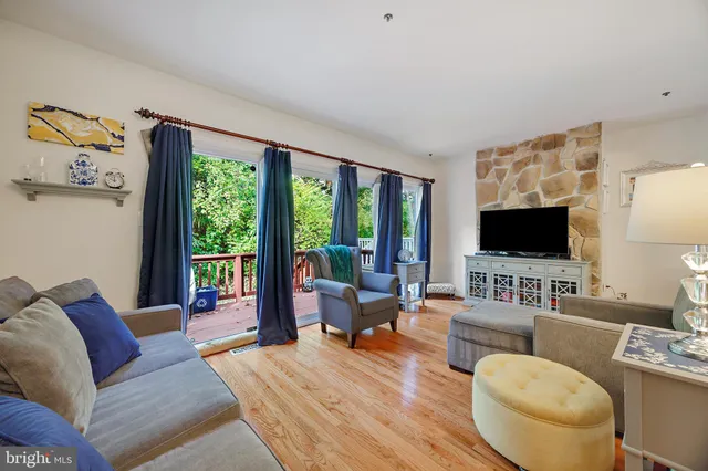 $434,997 | 3824 Wildlife Lane, Burtonsville, MD 20866