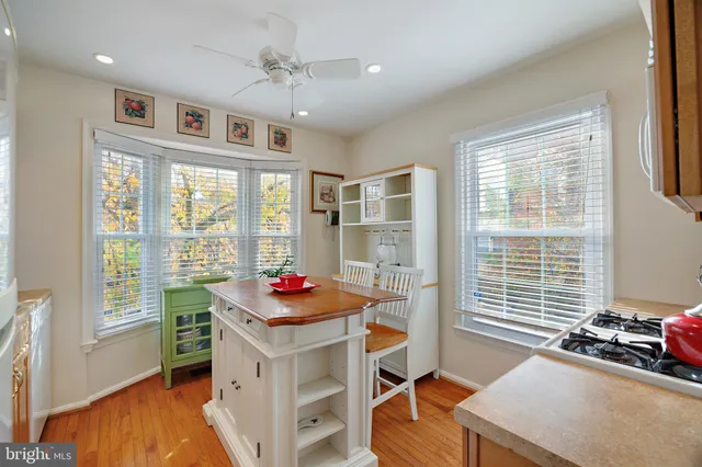 $434,997 | 3824 Wildlife Lane, Burtonsville, MD 20866