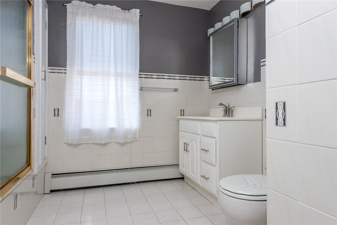 675 Mendon Road Woonsocket, RI 02895 - Photo 21 of 29