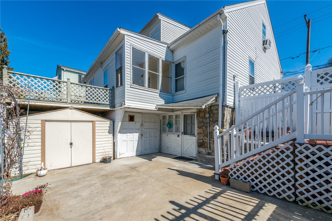 675 Mendon Road Woonsocket, RI 02895 - Photo 7 of 29
