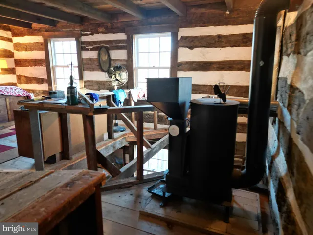 a view of outdoor space with lots of trees