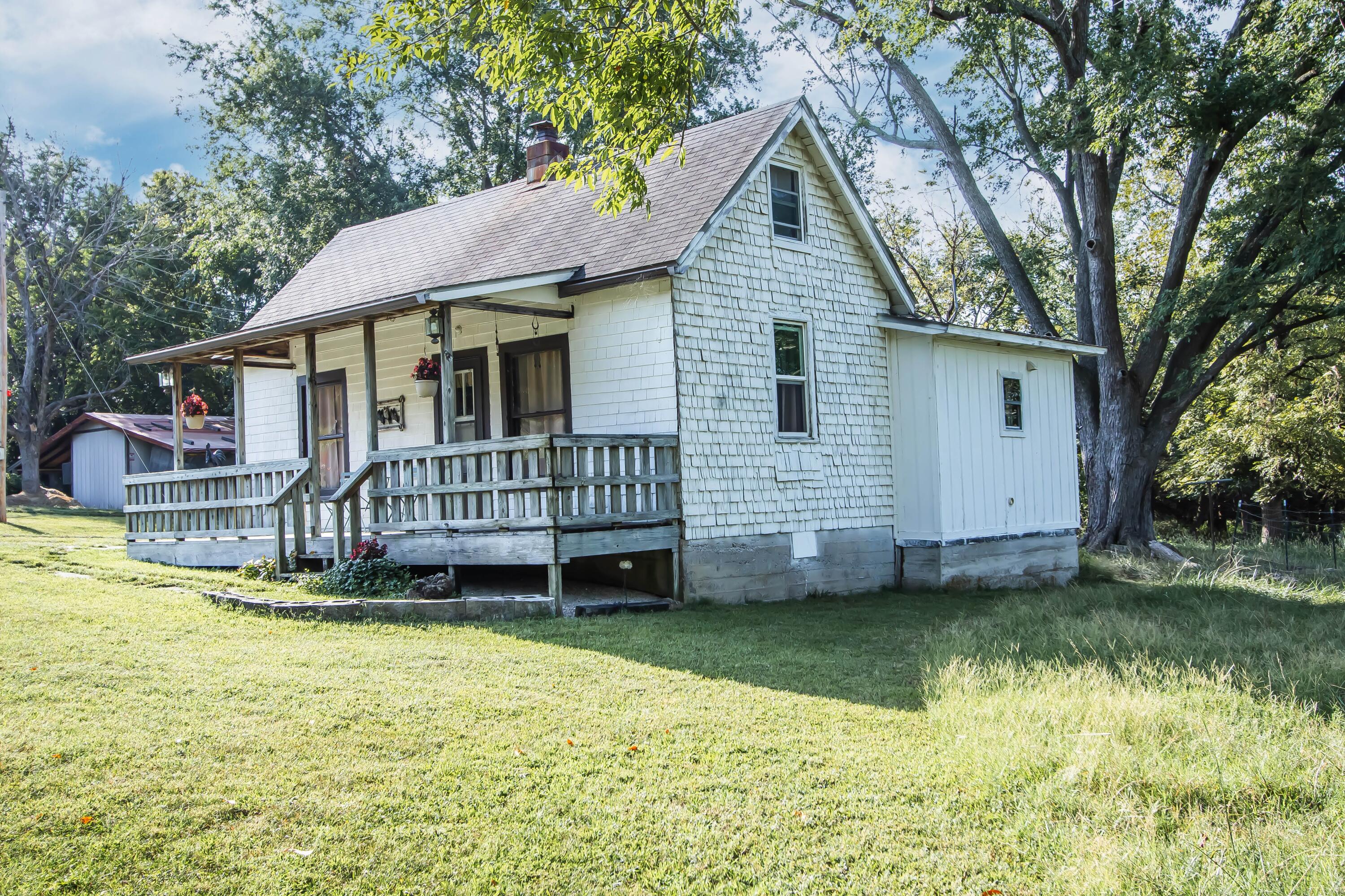 75 Chadwick Road Fair Grove, MO 65648 - Photo 1 of 48 IMG_2728