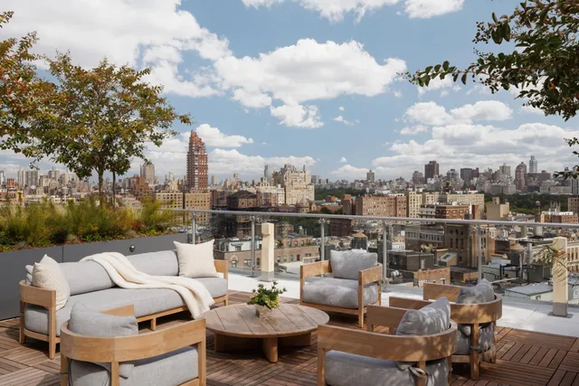 $4,850,000 | 212 West 72nd Street, Unit 14D | Upper West Side