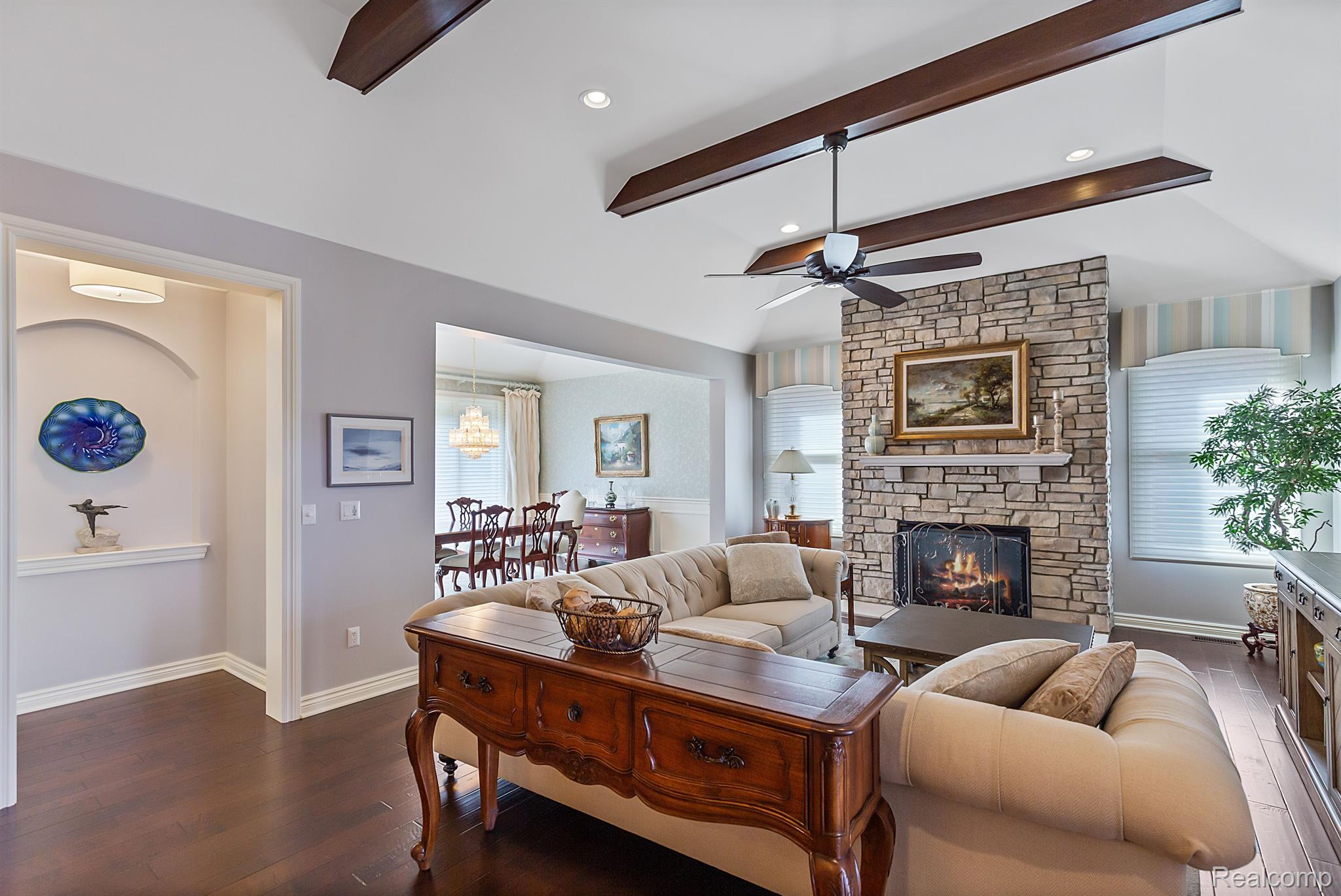 2677 Monarch Court Rochester, MI 48306 - Photo 12 of 43 Gallery Image 12