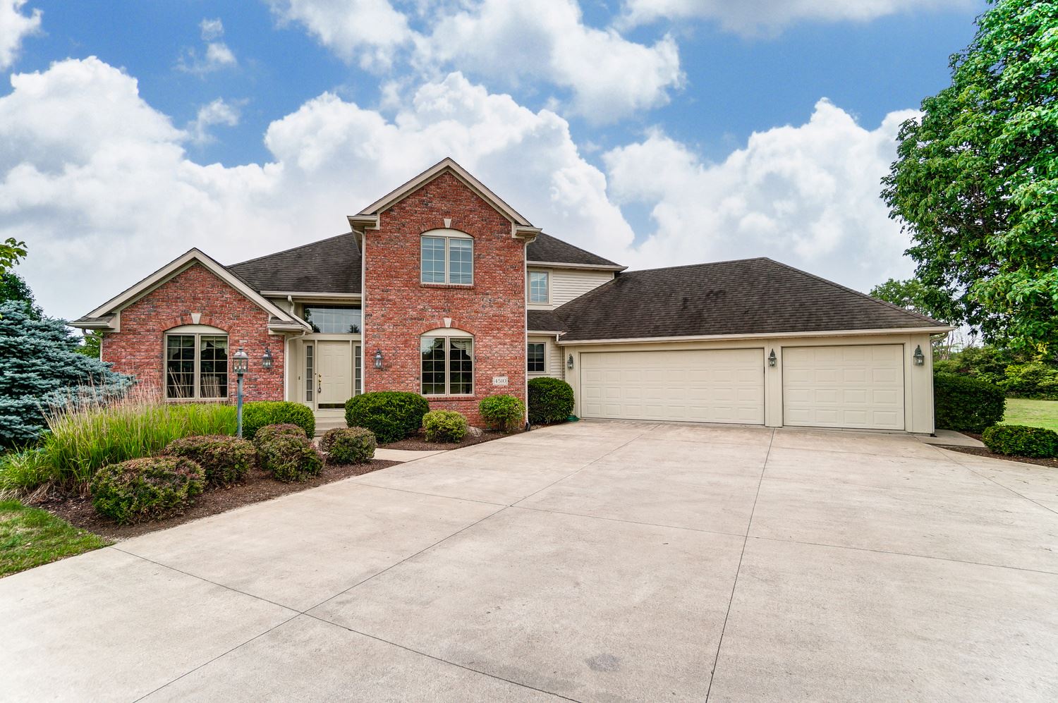 4510 Union Chapel Road Fort Wayne, IN 46845 - Photo 1 of 36