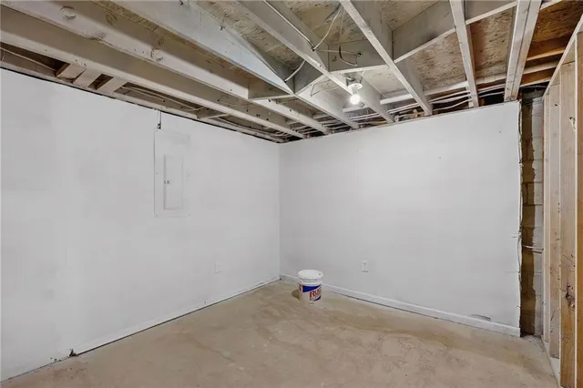 $299,900 | 766 Longleaf Drive, Forest Park, GA 30297