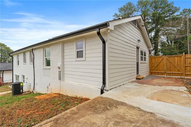 $299,900 | 766 Longleaf Drive, Forest Park, GA 30297