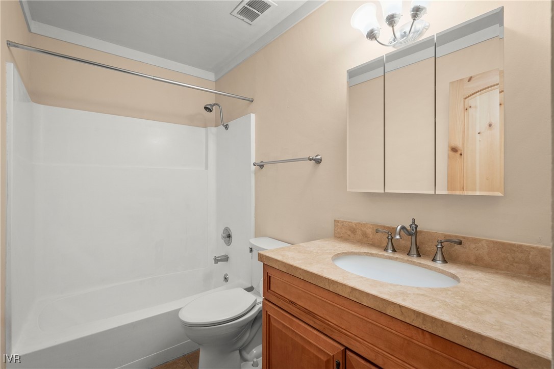 989 Tahoe Boulevard, Unit 89 Incline Village, NV 89451 - Photo 10 of 14 Downstairs Bathroom