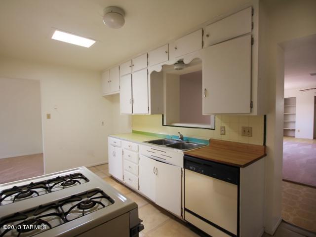 1230 East Allen Road Tucson, AZ 85719 - Photo 10 of 32 Gallery Image 10