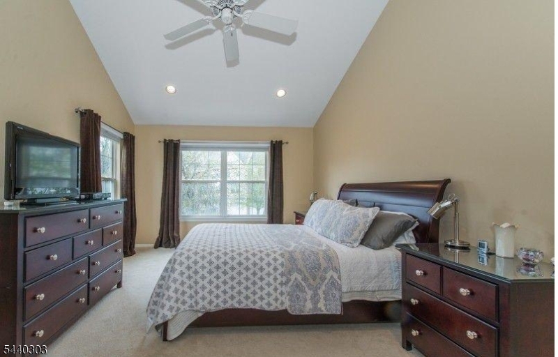 84 Constitution Way Bernards, NJ 07920 - Photo 10 of 18
