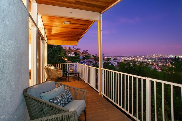 $2,166,000 | 8628 Hollywood Boulevard, Los Angeles, CA 90069