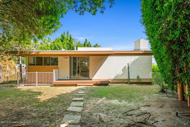 $2,166,000 | 8628 Hollywood Boulevard, Los Angeles, CA 90069