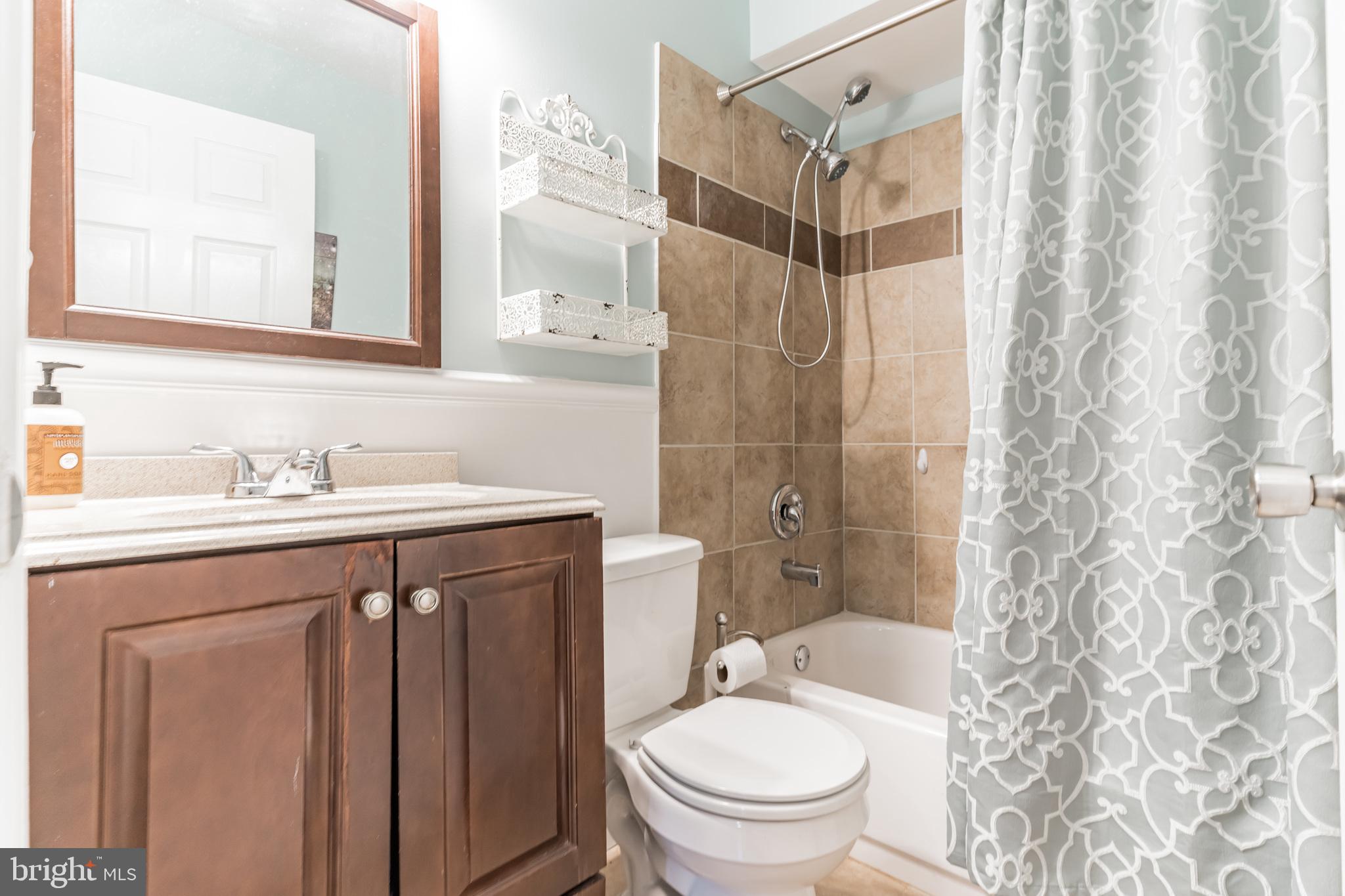 49 Quickset Road Levittown, PA 19057 - Photo 18 of 30 Gallery Image 18