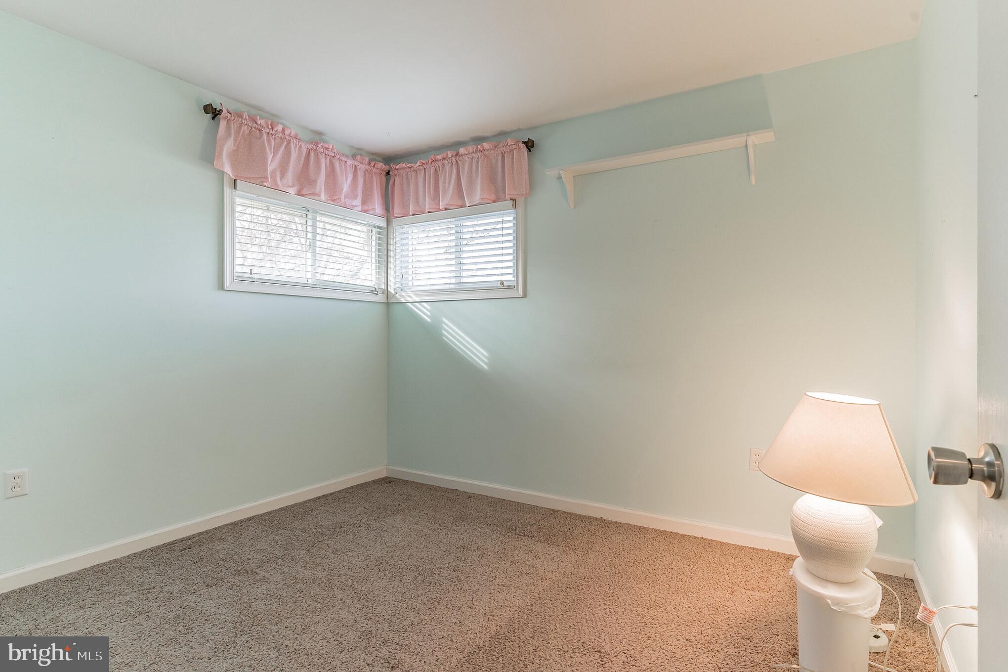 49 Quickset Road Levittown, PA 19057 - Photo 19 of 30 Gallery Image 19