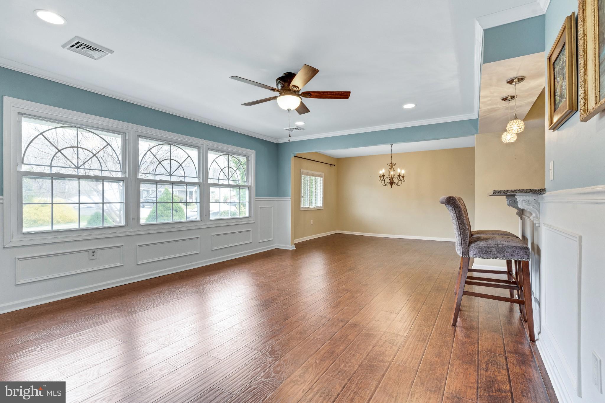 49 Quickset Road Levittown, PA 19057 - Photo 3 of 30 Gallery Image 3