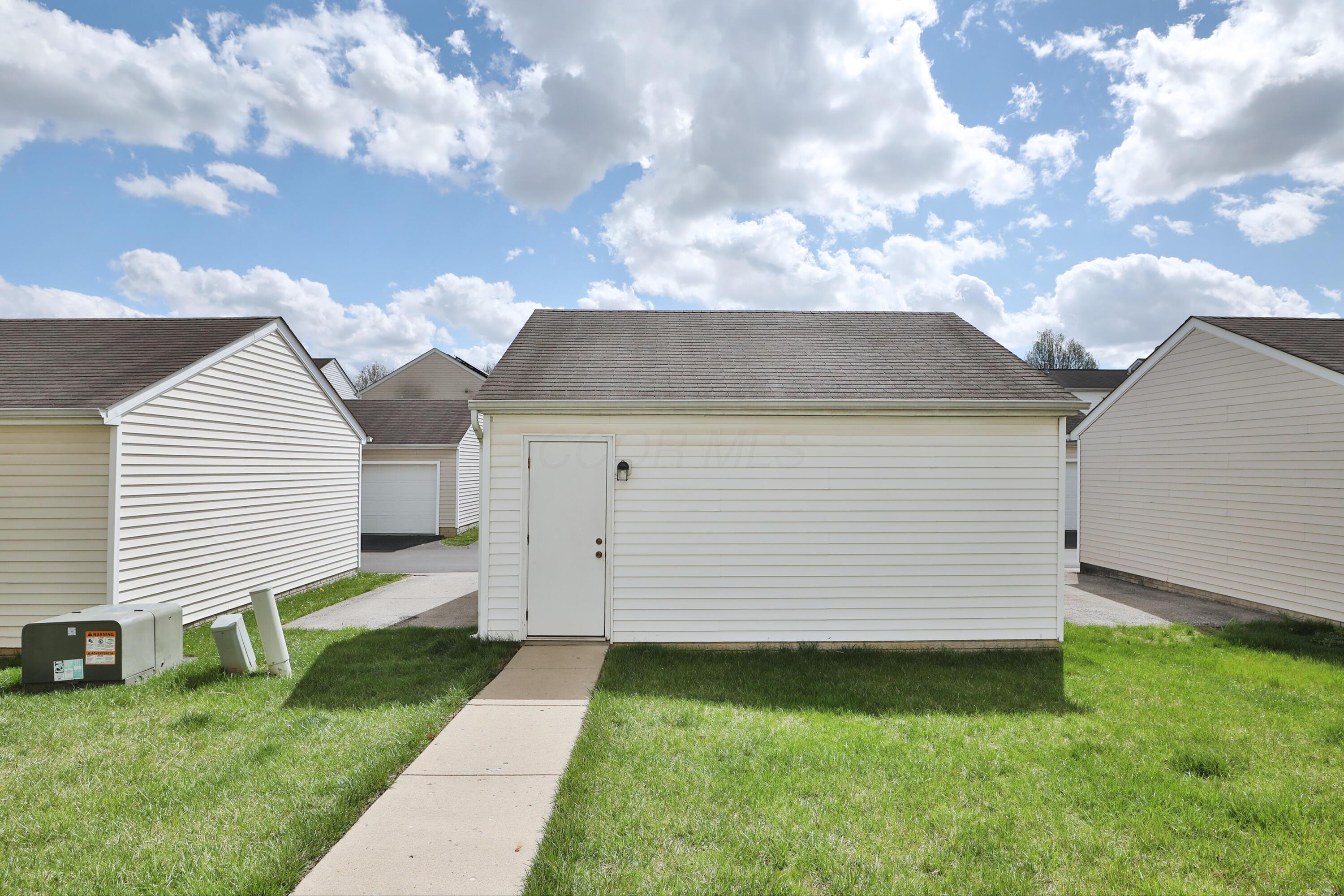 3025 Representation Terrace Columbus, OH 43207 - Photo 35 of 41