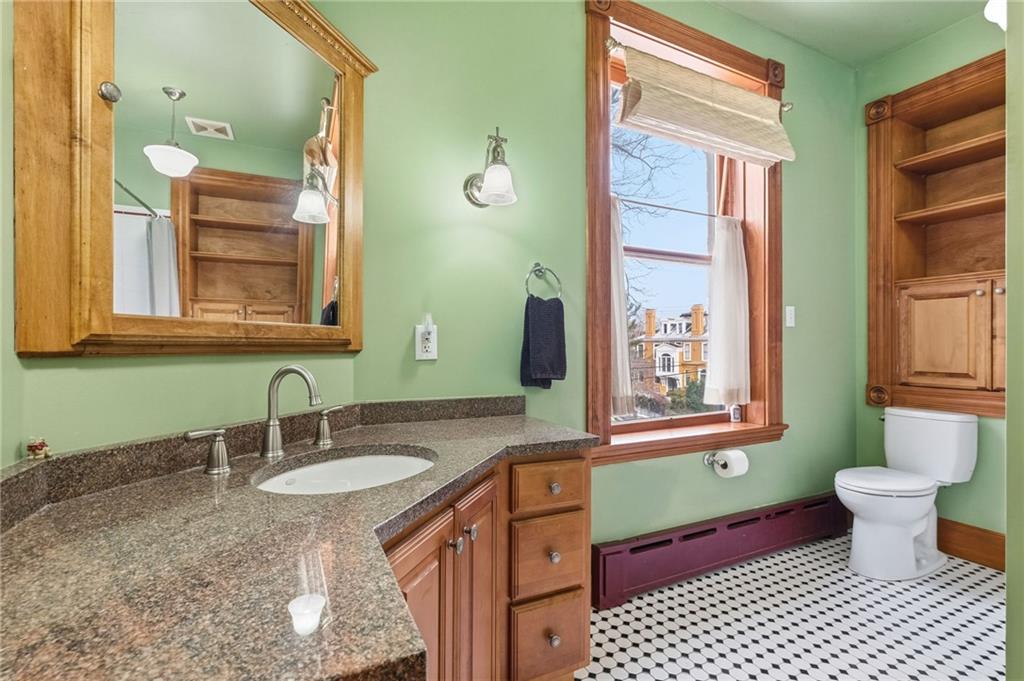 4916 Wallingford Street Pittsburgh, PA 15213 - Photo 29 of 48