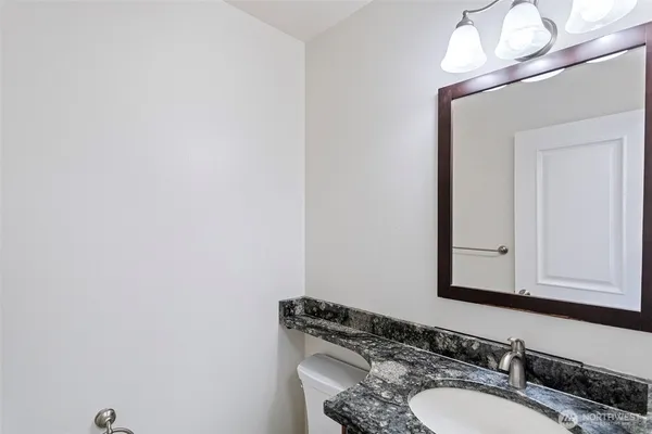 $1,000,000 | 1932 South 370th Court, Federal Way, WA 98003