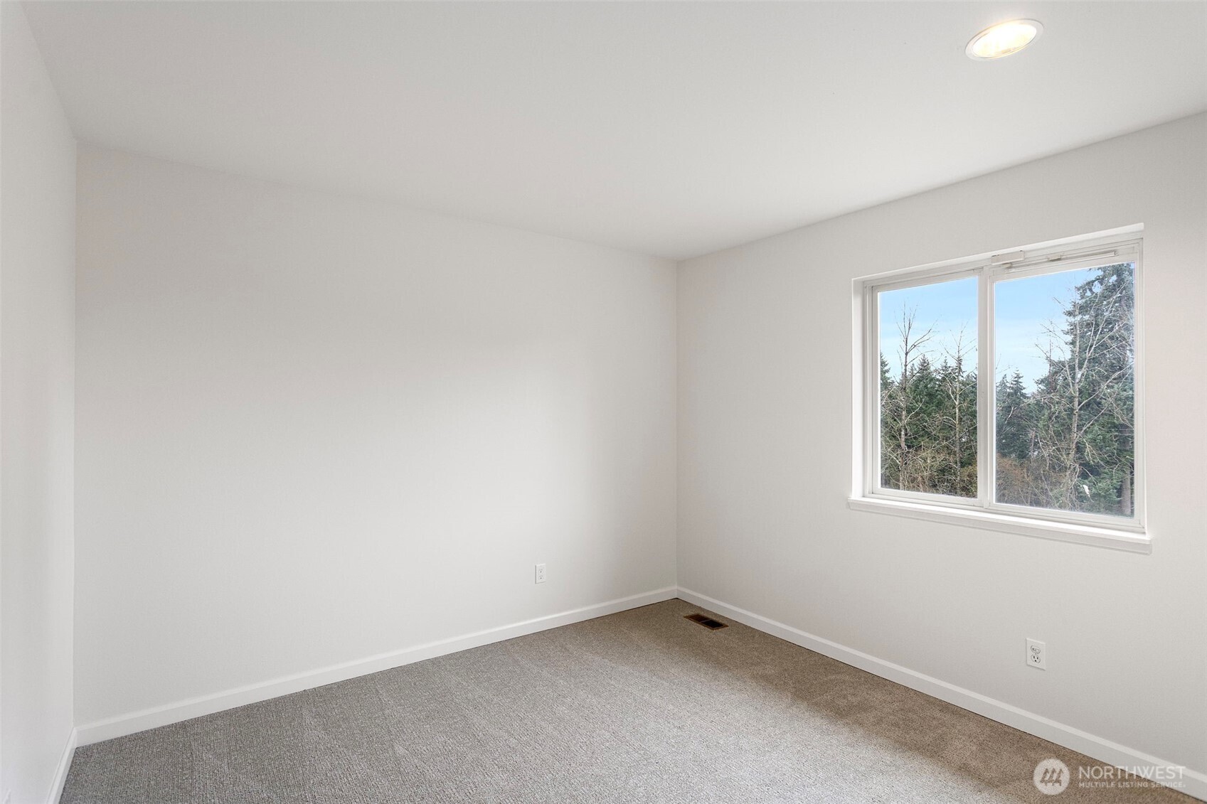 1932 South 370th Court Federal Way, WA 98003 - Photo 21 of 31