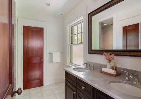 $3,099,000 | 4 Lawrence Street, Winchester, MA 01890