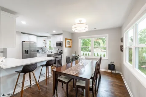 $750,000 | 32 Headley Avenue, Morris Plains, NJ 07950