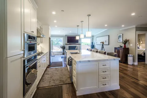 $2,588,000 | 716 30th Avenue, San Mateo, CA 94403